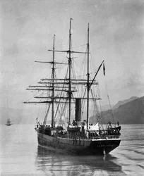 Le Terra Nova navigué par Scott, dans les eaux antarctiques, 1910